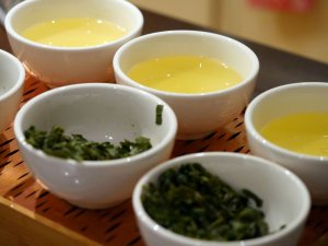 How To Find the Best Tie Guan Yin Iron Goddess of Mercy Oolong Tea