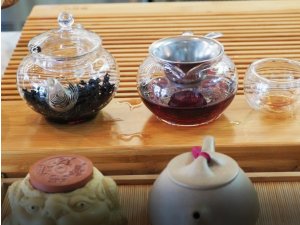 Thai Vietnamese Royal Pearl Red Oolong Tea Taste